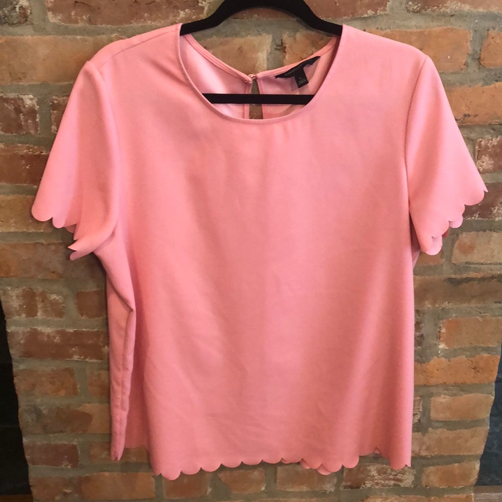 Banana Republic scallop hem blouse